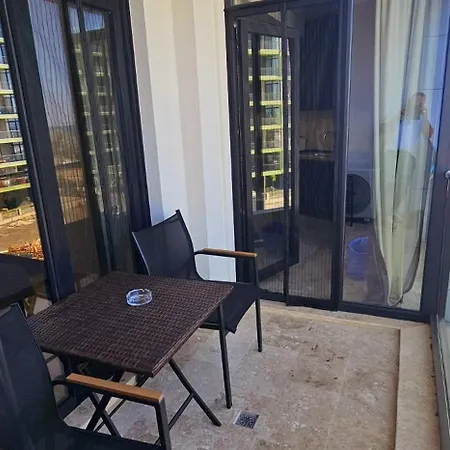 Luxury Seaview Stefan Promenada Mamaia Nord * Năvodari