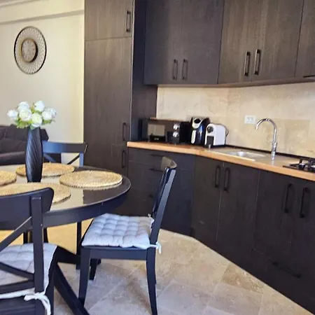 Luxury Seaview Stefan Promenada Mamaia Nord * ナボダリ